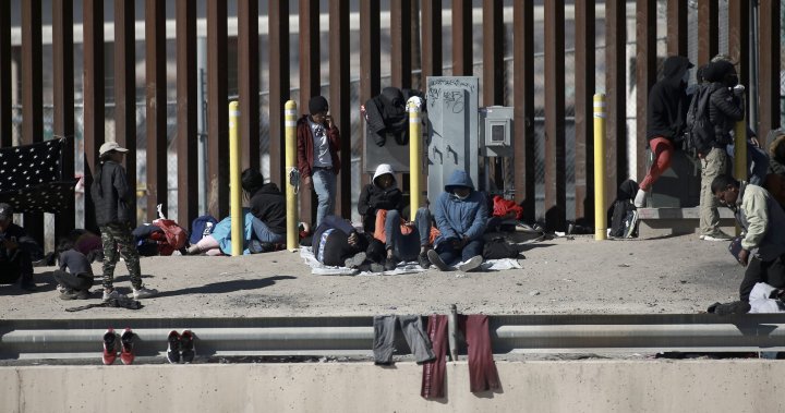 U.S. seeks to limit asylum to migrants denied in 3rd country, mirroring Trump effort – National | Globalnews.ca