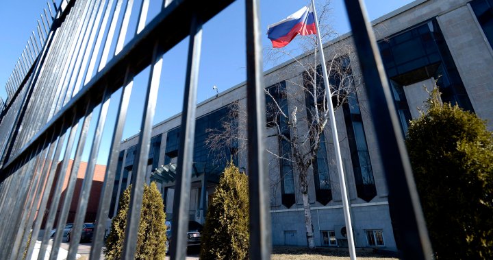 Ottawa urged to expel Russian diplomats as Ukraine war anniversary nears – National | Globalnews.ca