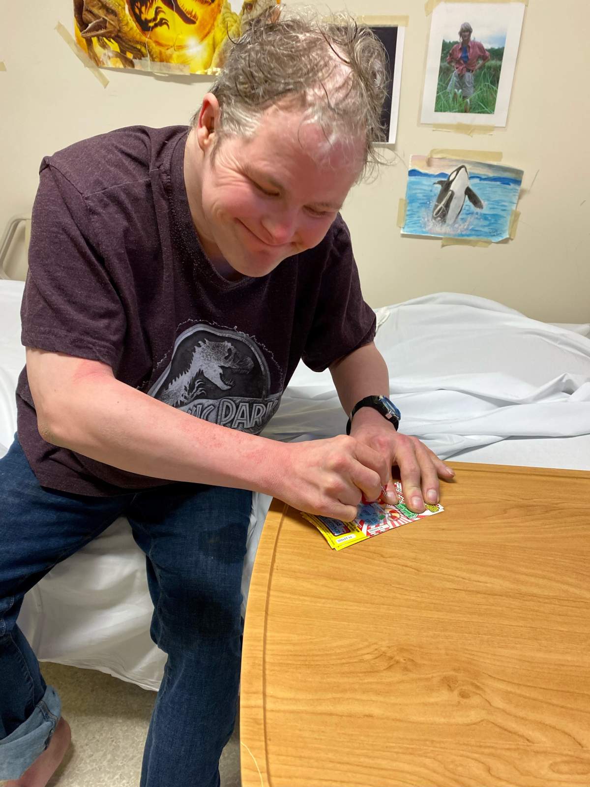 Cory Kadlec in a Saskatoon hospital. His family told Global News they brought him many of his things from his group home so he would be more comfortable.