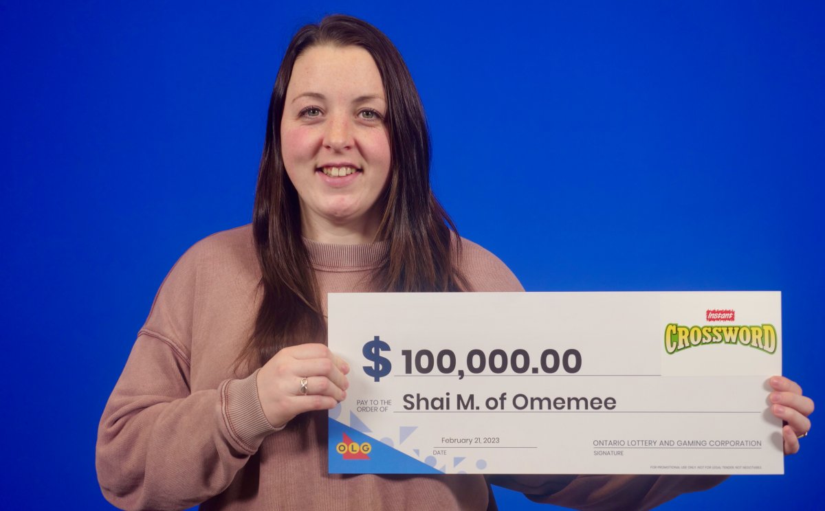 An Omemee, Ont., paramedic won $100,000 on a Crossword Tripler scratch ticket.