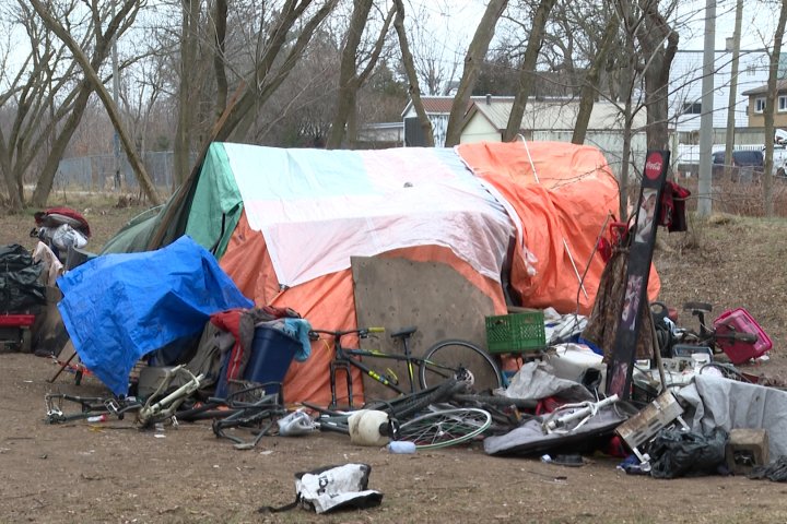 Kingston Ont. mayor says province needs to help fight homelessness