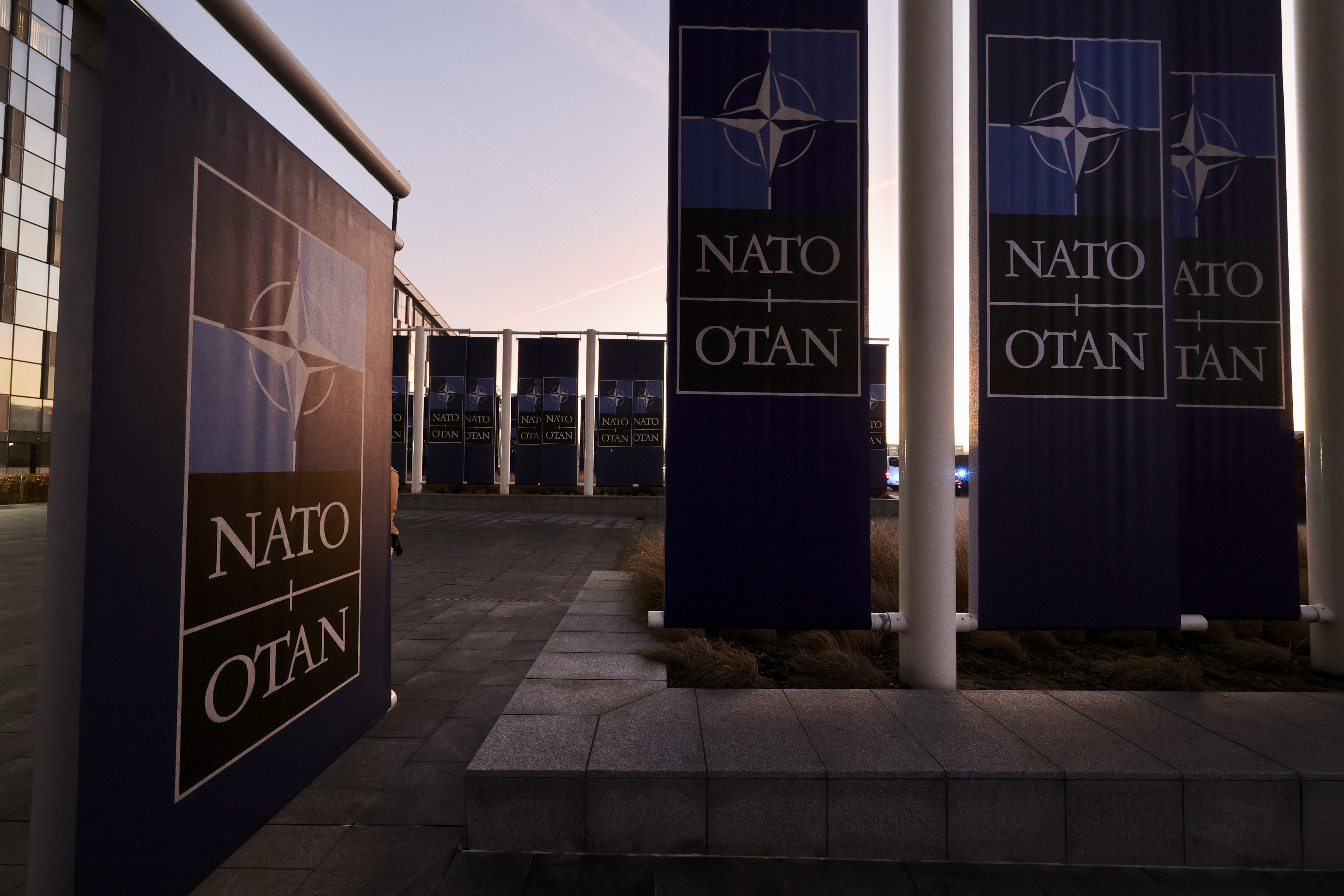 NATO nations boost munitions output, promise 48 Leopard 2 tanks for Ukraine – National | 24CA News