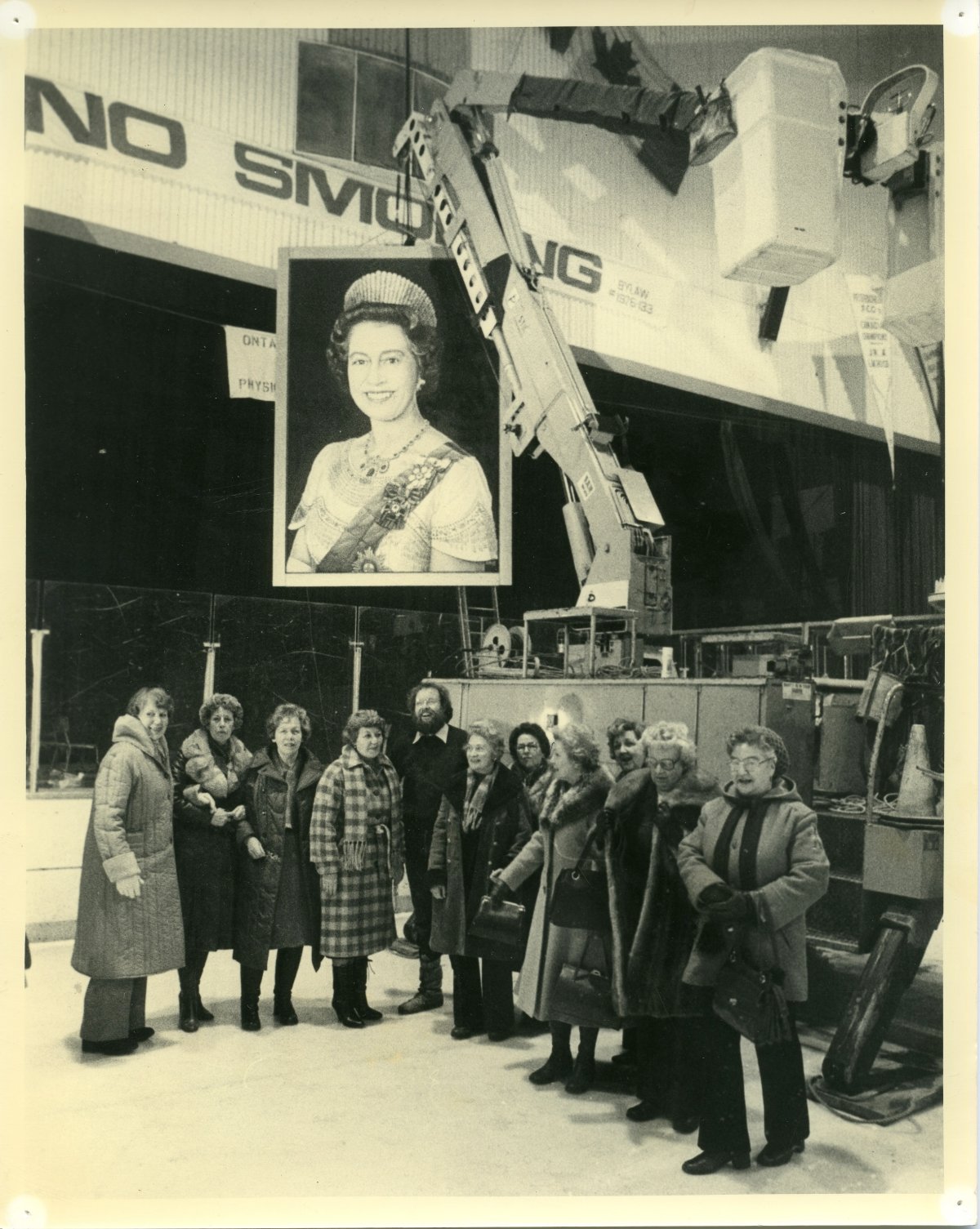 David Bierk and members of the Major Bennett Chapter of the IODE as his portrait of "Her Majesty Queen Elizabeth II" was installed at the Peterborough Memorial Centre on Jan. 9, 1980. 