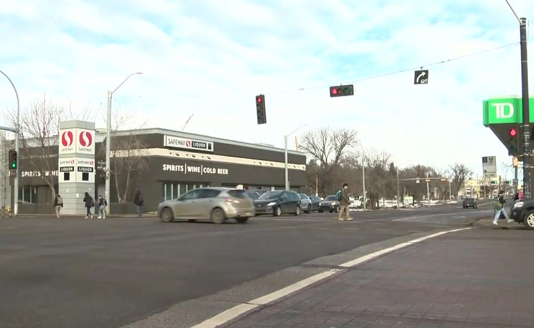 The intersection of Whyte Avenue (82 Avenue) and 109 Street in south Edmonton.