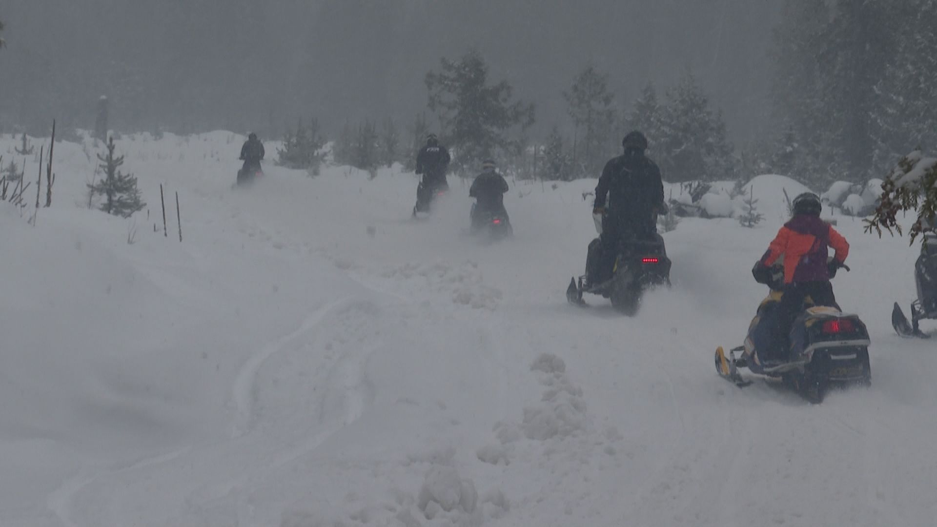 Photo of Kelowna Snowmobile Club raises funds for BC Children’s Hospital and Easter Seals – Okanagan | Globalnews.ca