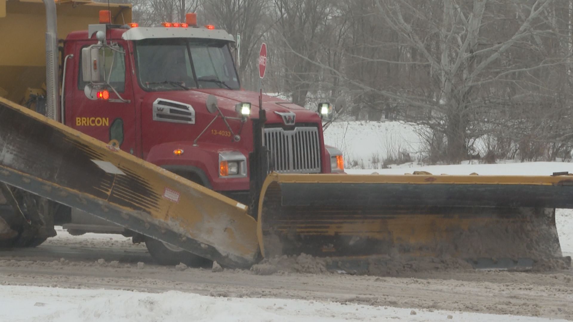 В сряда се очакват опасни зимни условия за шофиране по