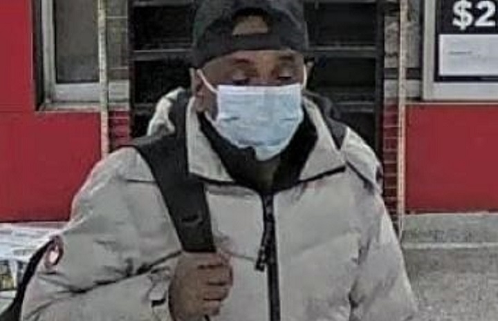 Man arrested after at least 2 alleged sex assaults on TTC subway line - image