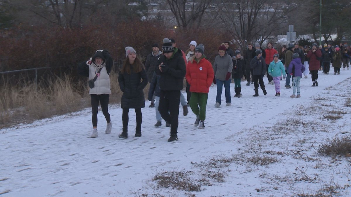 Over 500 Okanagan residents took part in the Coldest Night of the Year fundraiser event – a walking fundraiser that supports those experiencing homelessness in Kelowna.