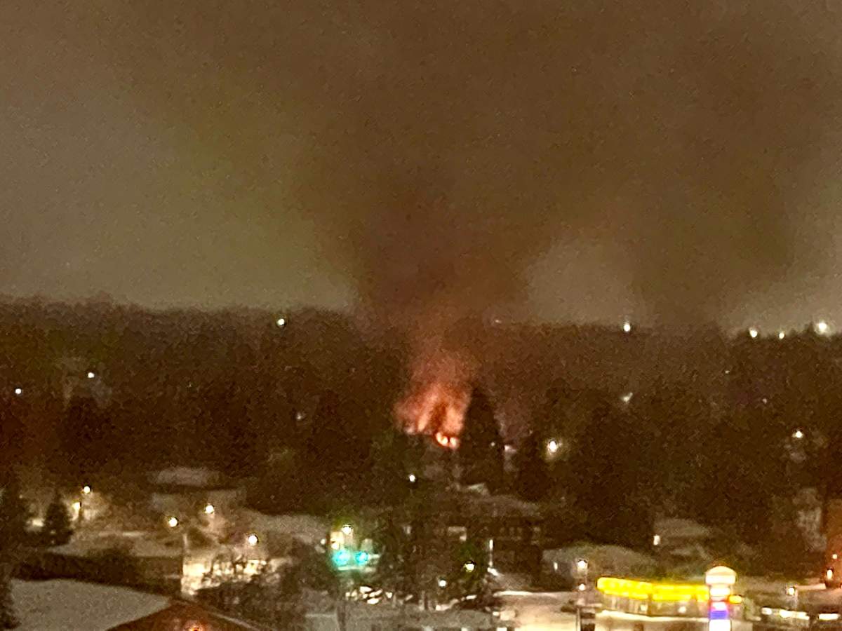 Early morning fire in Glendale, Feb. 21, 2023. 