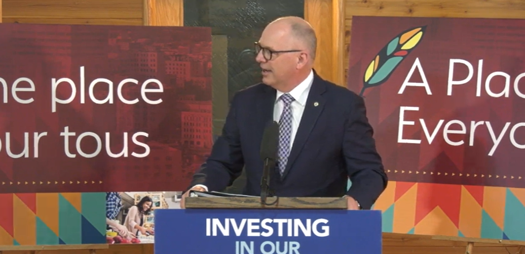 Manitoba Homelessness Strategy Gets Support From Winnipeg Mayor End   Homeless Presser Two 