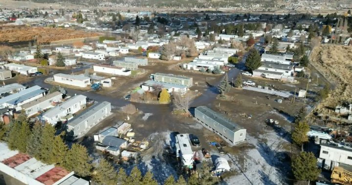 Temporary housing arrives in Merritt, B.C. for 2021 flood victims  | Globalnews.ca
