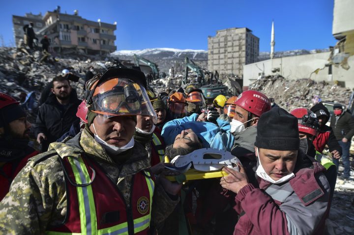 Turkey earthquake: Rescuers continue to pull survivors on day 8 – National | 24CA News