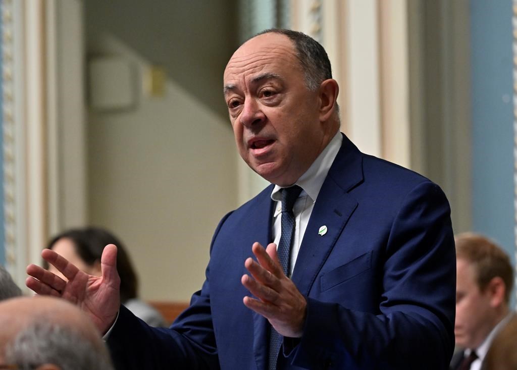 Quebec health minister says emergency room death of 86-year-old woman ‘disturbing’  | 24CA News