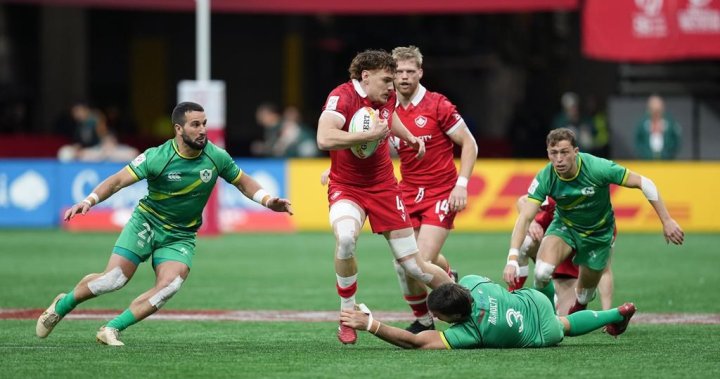 Les équipes canadiennes s’inclinent face à l’Irlande lors des matchs d’ouverture du tournoi de rugby Canada Sevens à Vancouver