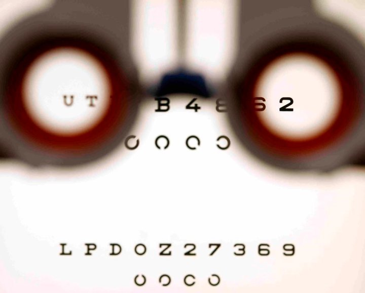 Ontario minister defends covering fewer eye exams for seniors Globalnews.ca