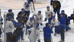 Continue reading: Saskatoon Blades ready for record crowd against Connor Bedard, Regina Pats