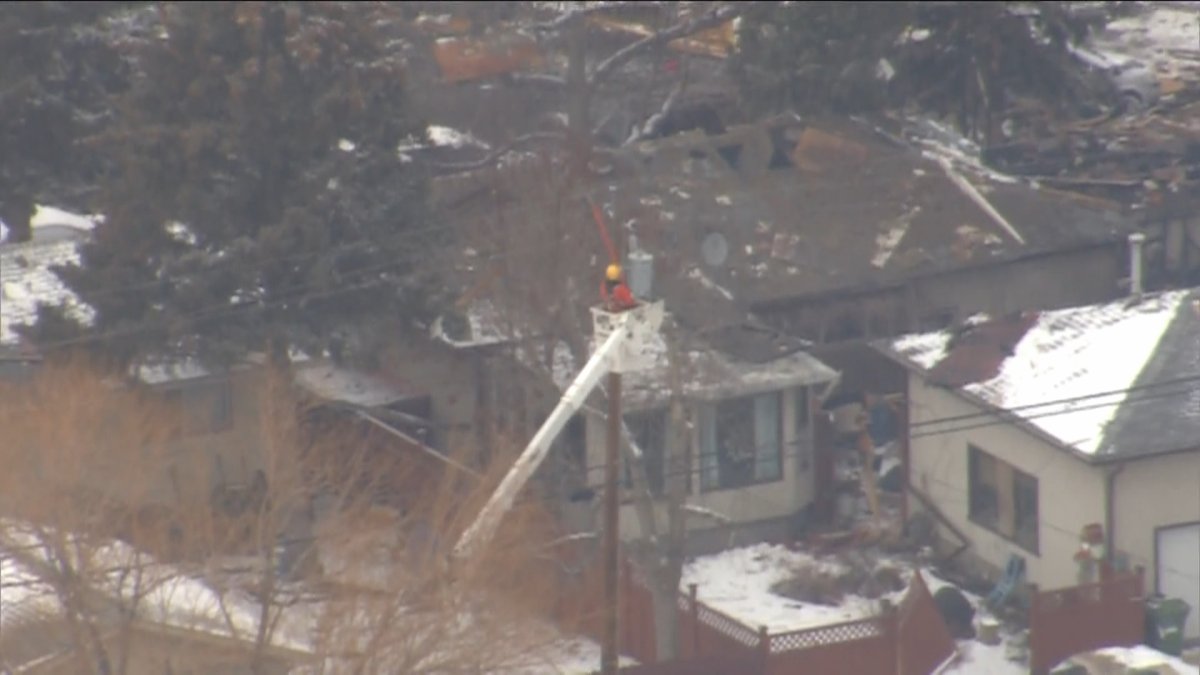 10 people in hospital after house explodes in Calgary Globalnews.ca