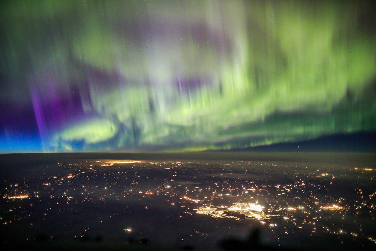 Pilot Matt Melnyk spotted northern lights while flying from Las Vegas to Calgary on Thursday, March 23, 2023.