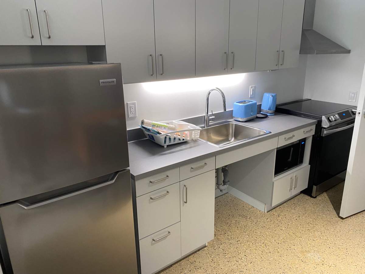 MMF opens 20-unit transitional housing facility on Main Street - image