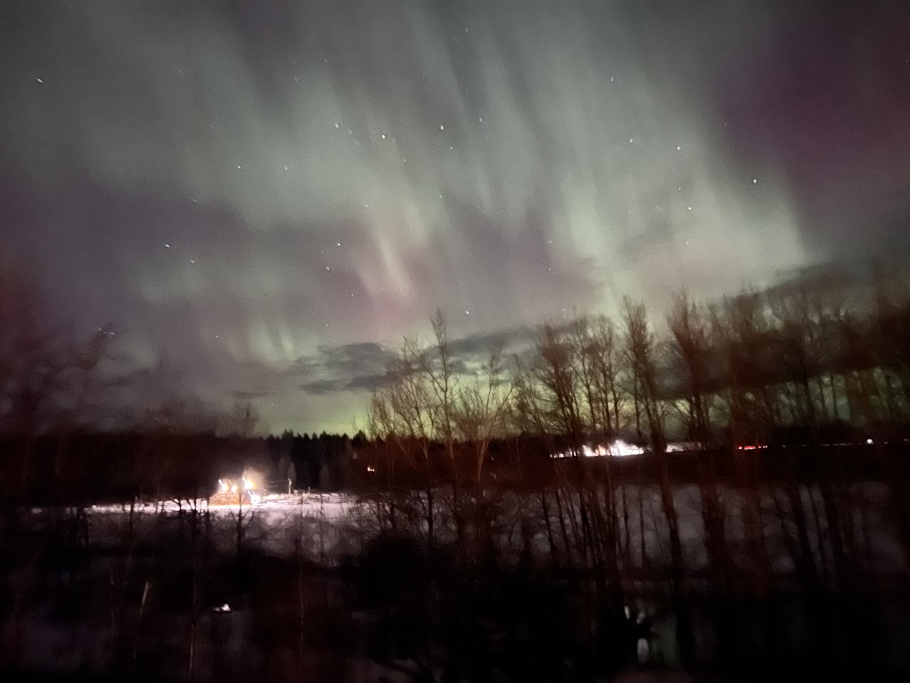 Northern Lights Dance Across B.C. Skies, Delighting Photographers ...