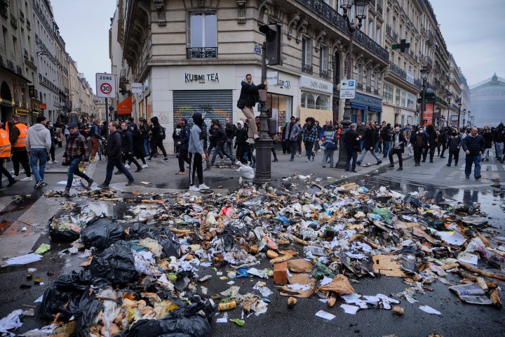 Paris trash strike ends as pension protest numbers begin to shrink