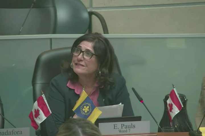 Hamilton councillor docked pay for participating, voting on police budget despite son in HPS - Vimarsana News