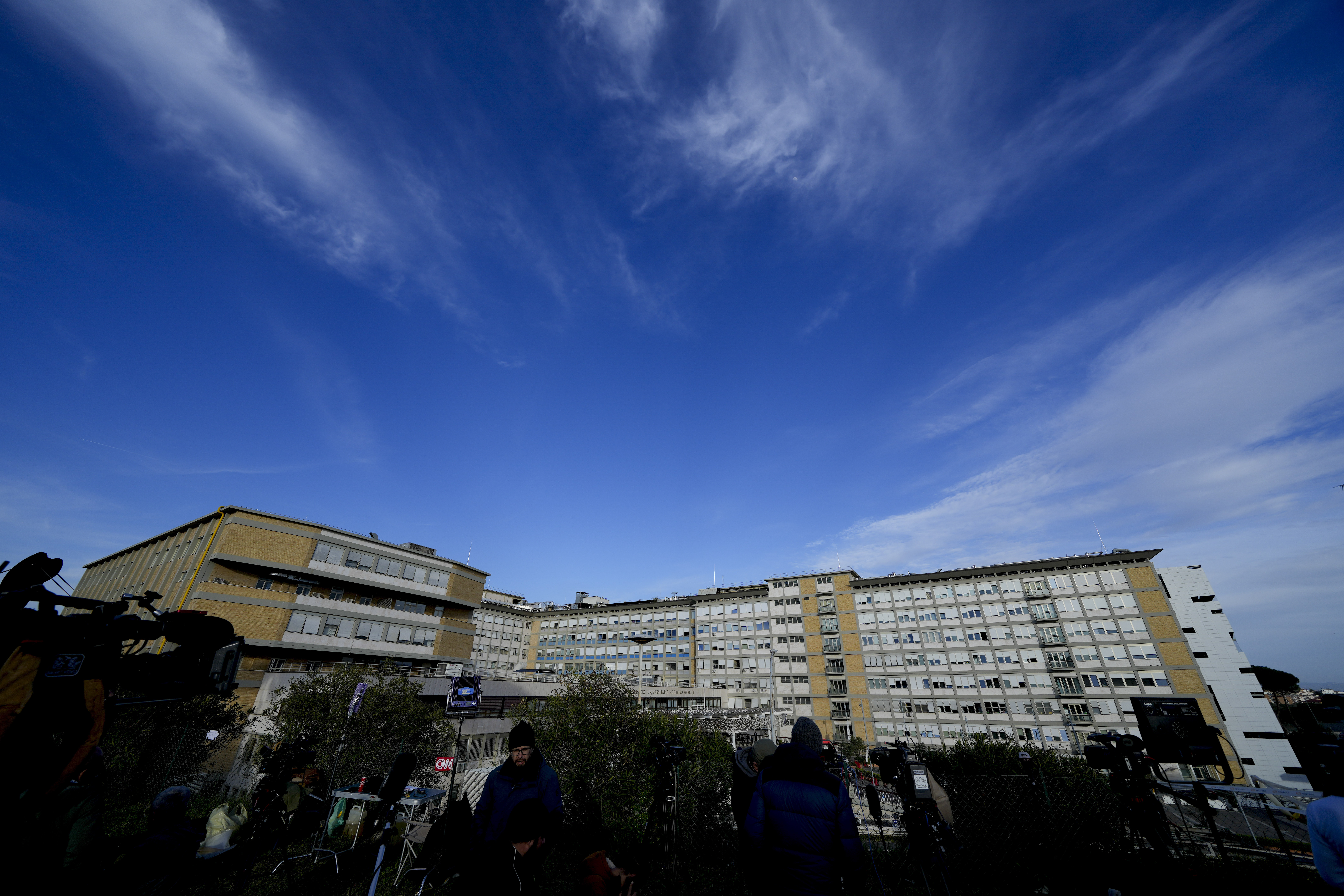 Pope Francis’ health has improved, set to leave hospital on Saturday, Vatican says – National | 24CA News