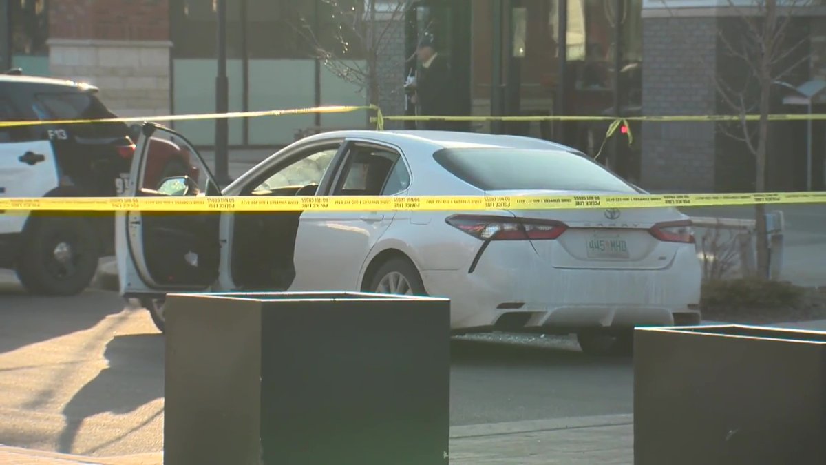 1 man injured after cars driving up 97 Street exchange gunfire in north