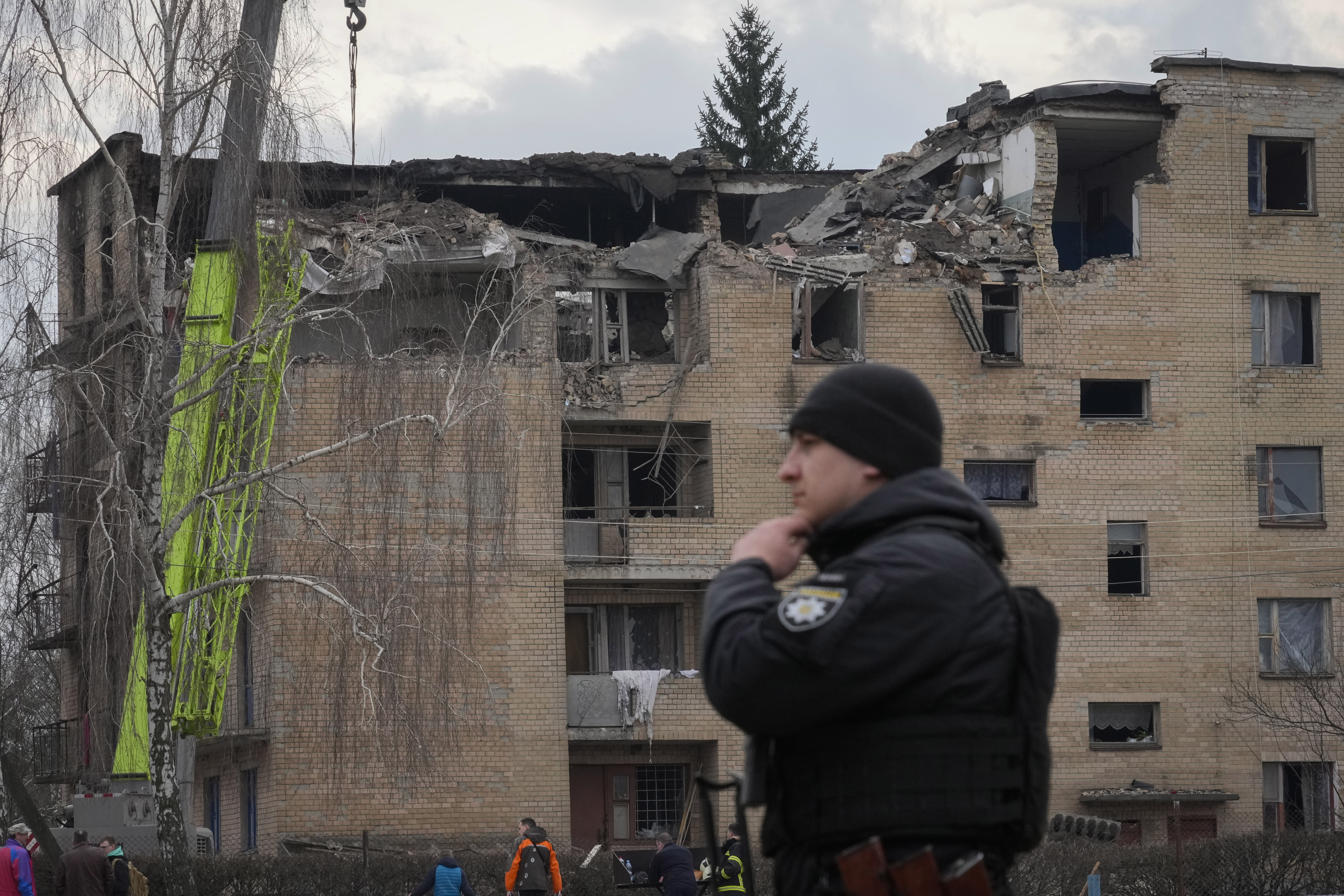 Russian launches drone strike in Kyiv as China’s Xi Jinping leaves Moscow – National | 24CA News