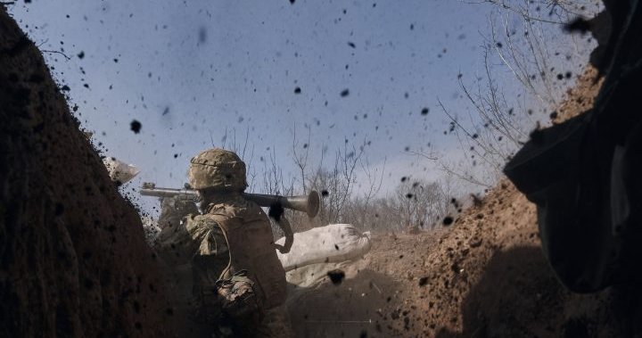 Battle for Bakhmut ‘stabilizing’ after months-long assault, Ukraine’s top soldier says – National | Globalnews.ca
