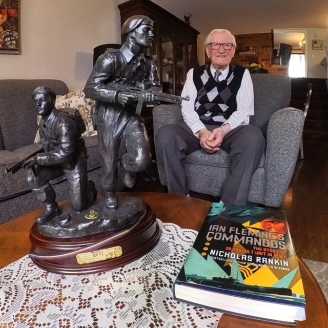 The Last Commando, Second World War veteran who inspired James Bond, turns 100  | 24CA News