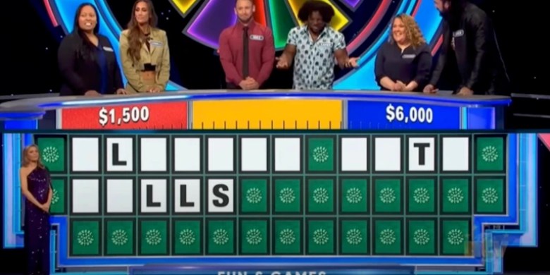 Raunchy 'Wheel of Fortune' guess has everyone in giggles, including Pat Sajak