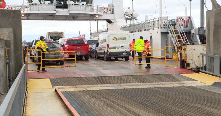 Wolfe Islanders fuming after recent ferry staffing shortages