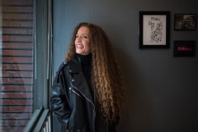 Amanda Marshall Opens Up About Her 20-Year Hiatus From Music and Why It Was a ‘Gift’