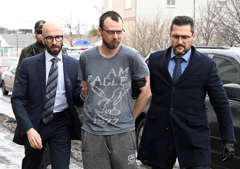 Защитата приключи с представянето на доказателства в процеса на убийството