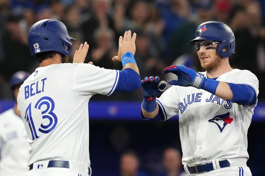 Kevin Kiermaier's two extra-base hits lift Jays past Twins