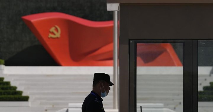Китай „агресивно“ се опитва да примами военните инструктори на Запада: „Петте очи“