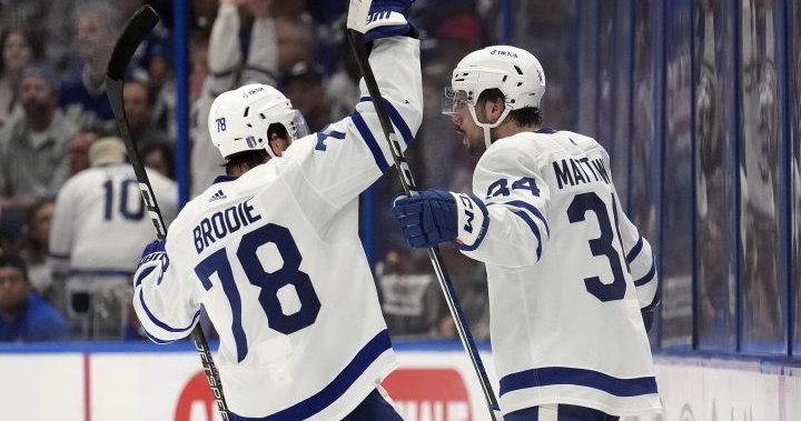 Toronto Maple Leafs tip Tampa Bay Lightning 2-1 to finally advance in NHL playoffs