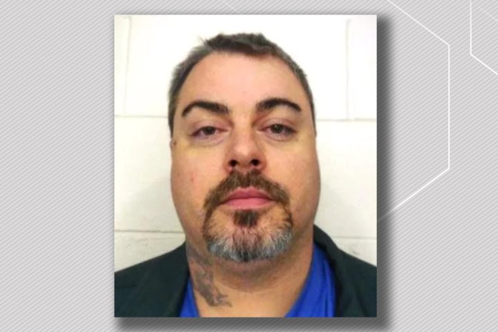 Violent Calgary sex offender Marcel Parent wanted on Canada-wide warrant after vanishing in B.C.