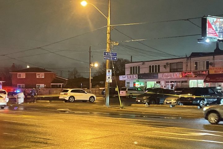 Toronto bar shooting kills man in Friday night incident, police say