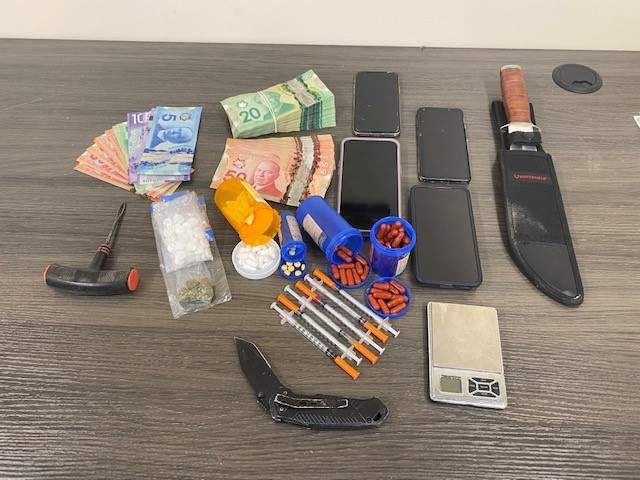 RCMP in Portage La Prairie are investigating after a traffic stop led to the seizure of drugs, weapons and cash on Sunday. .