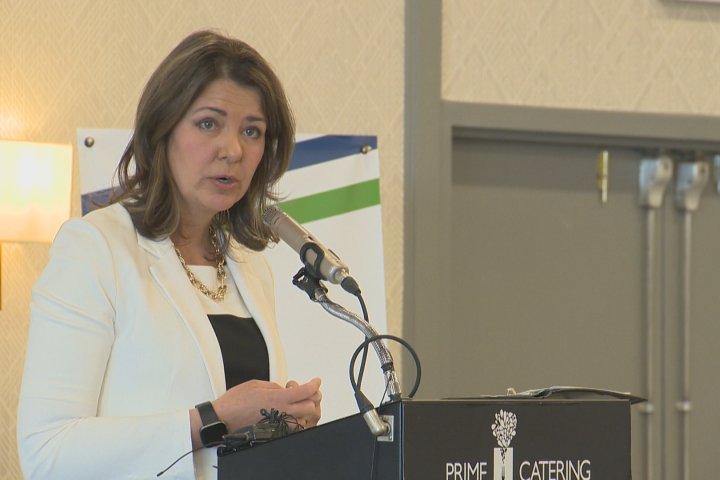 Alberta premier addresses Lethbridge Chamber of Commerce
