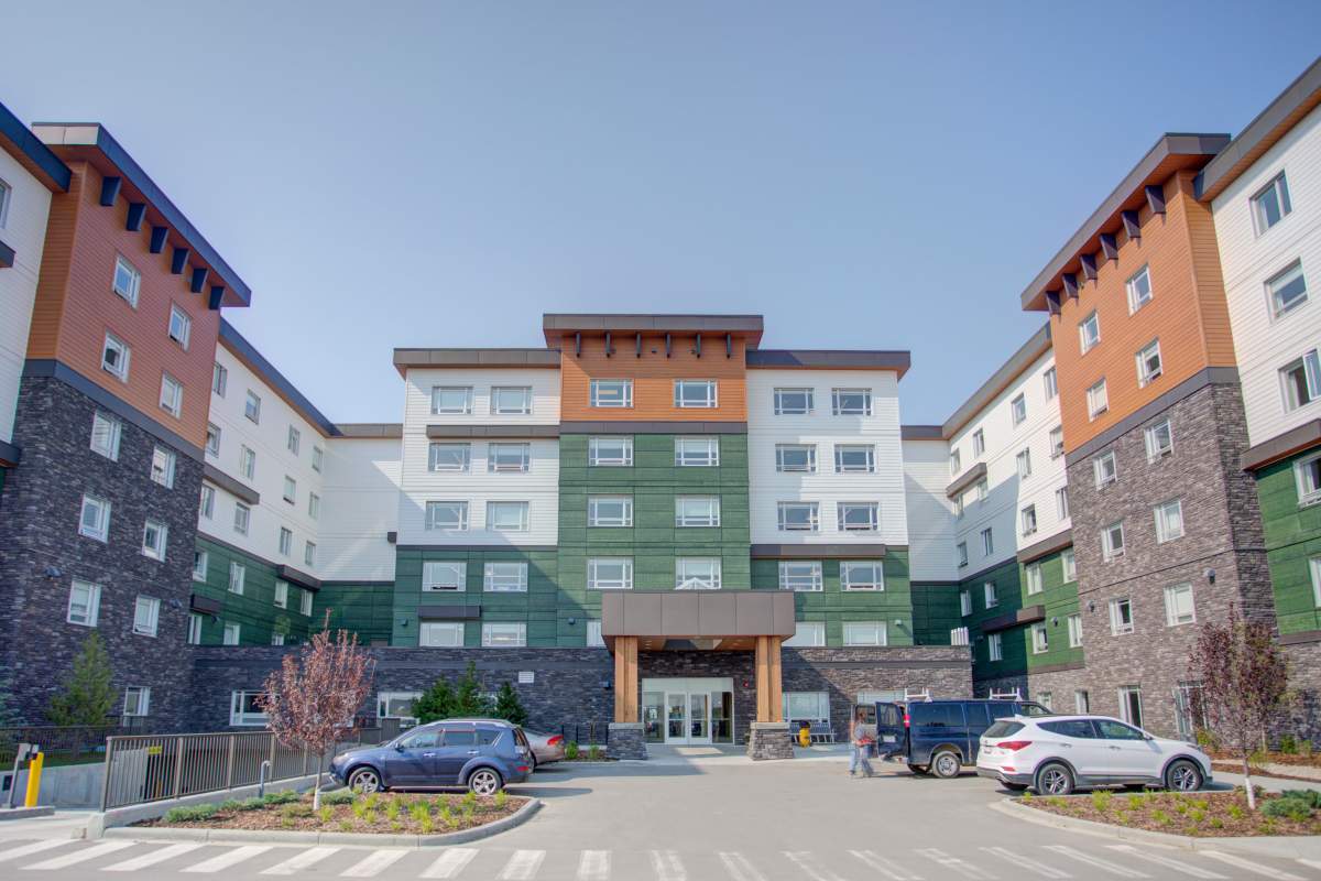 Alberta Health Services is partnering with AgeCare to provide long-term mental health support for those with more complex needs in the northeast neighbourhood of Skyview Ranch.