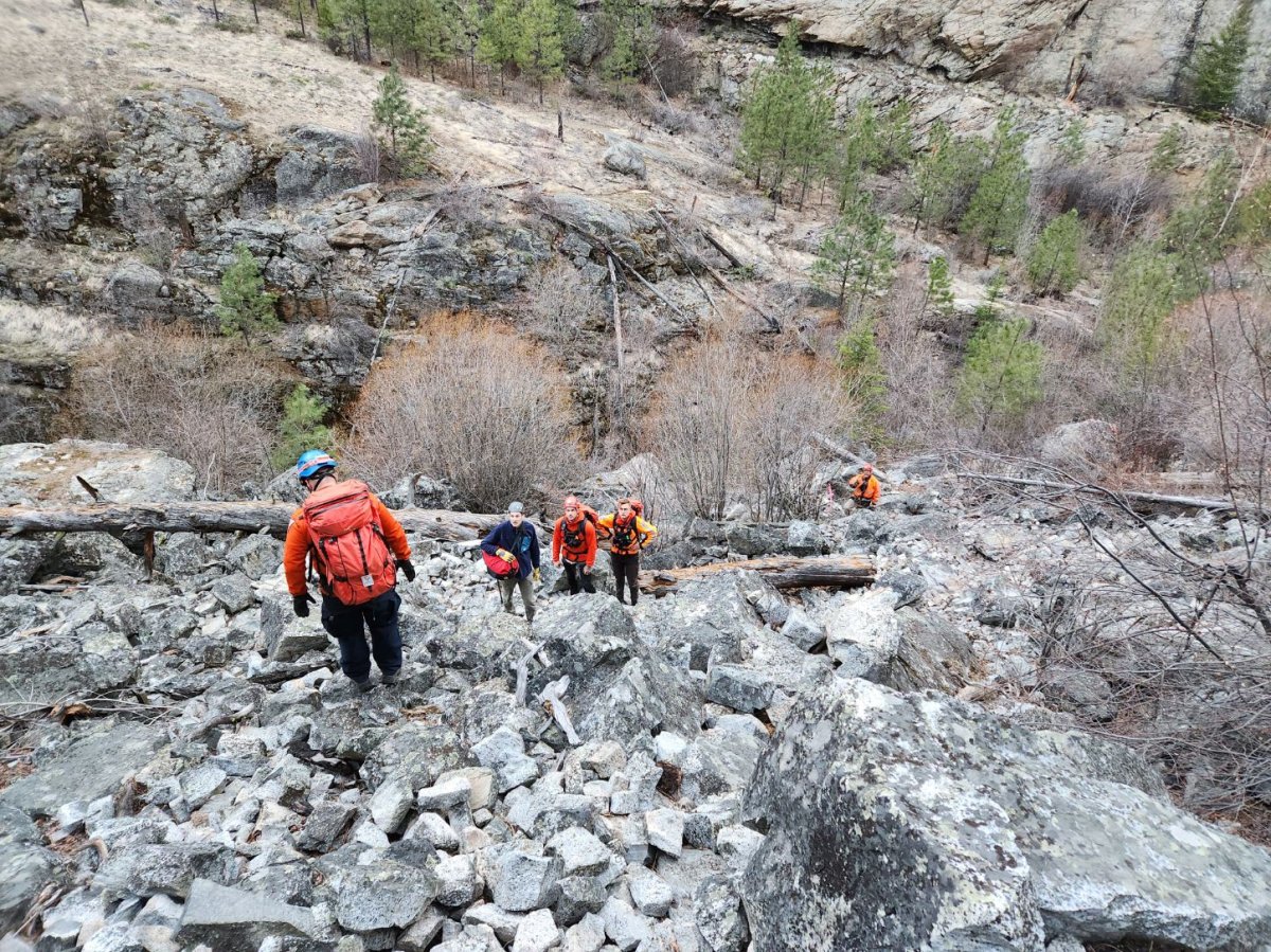 PENSAR members climbing in the Skaha Bluff’s area early on the scene to assist in lengthy Rescue.