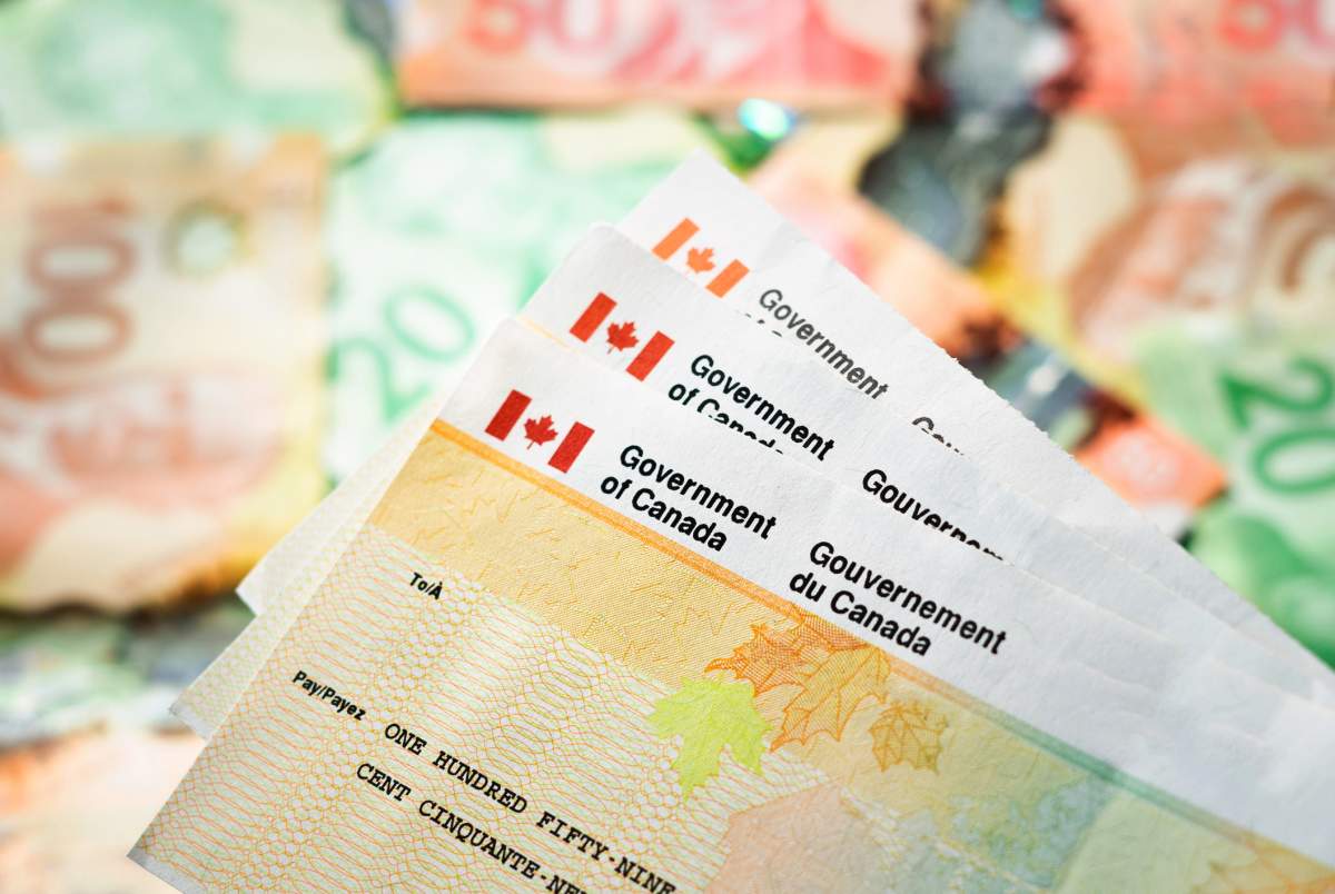 CRA cheques on money