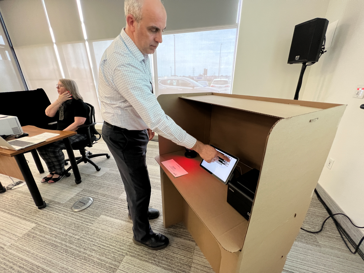 N.S. to introduce electronic ballots in upcoming byelection, first in Canada - image