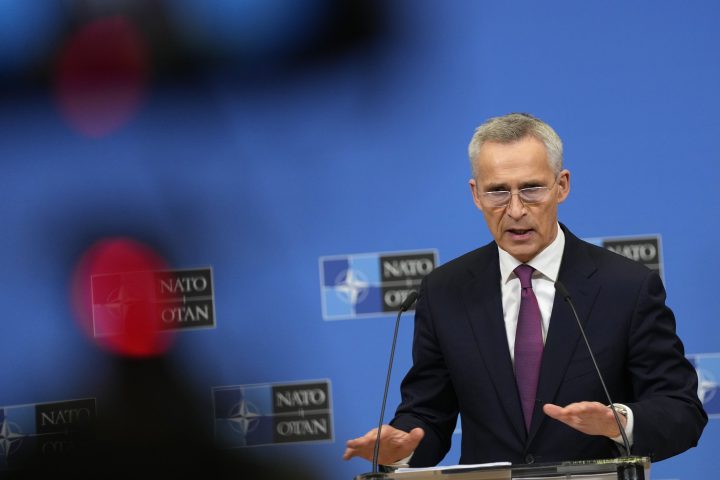 NATO chief makes 1st visit to Ukraine since Russian invasion – National | 24CA News