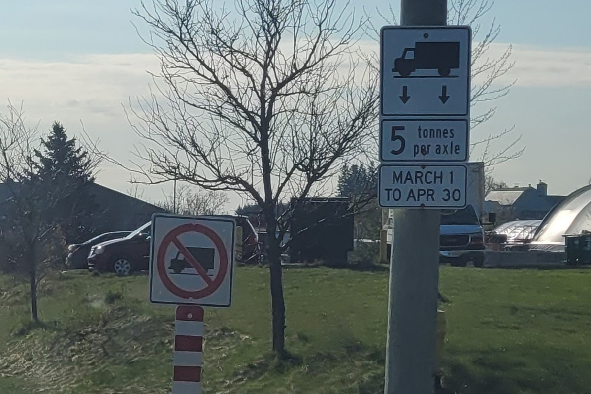 A not trucks allowed sign posted on New Jerusalem Road.