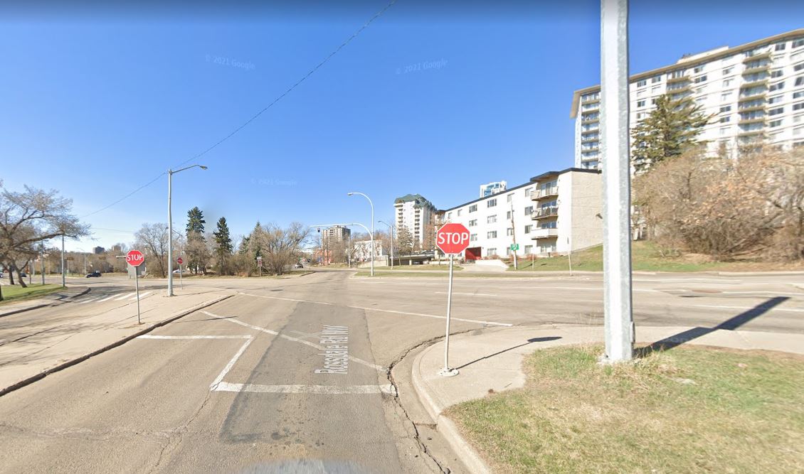 This intersection in Edmonton's Rossdale neighbourhood could be closed if city council decides to close southwest traffic on Rossdale Road.