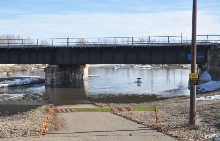 Swift Current Creek rises, forces state of emergency for local area ...